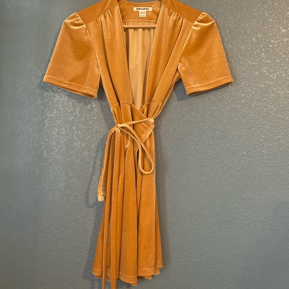 Billabong Mustard Yellow Velvet Tie Dress - Picture 2 of 7